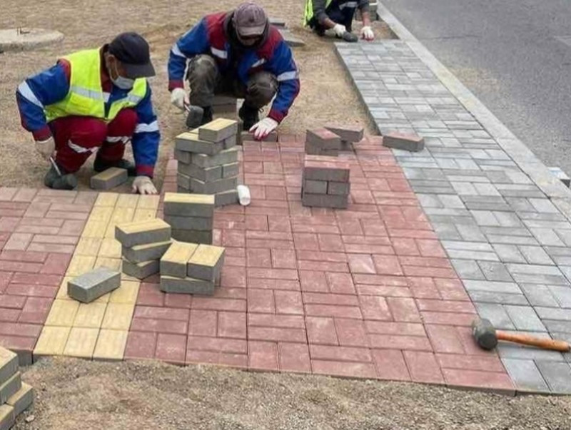 Энэ онд 13 байршилд 95 мянган ам.метр явган хүний замыг шинэчиллээ